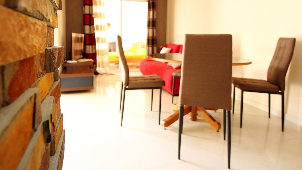 Panikos Beach Apartment I Larnaca Exteriér fotografie