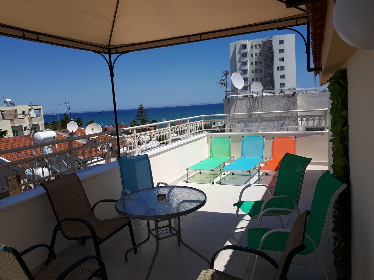Panikos Beach Apartment I Larnaca Exteriér fotografie